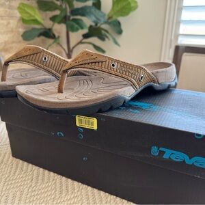 Men’s Teva Brown Waterproof Sandals, Sz 12